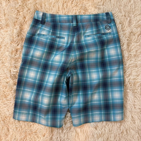 NWOT Puma Men's Plaid Tech Lightweight Stretch Shorts w 28 blue white pockets - Picture 8 of 9